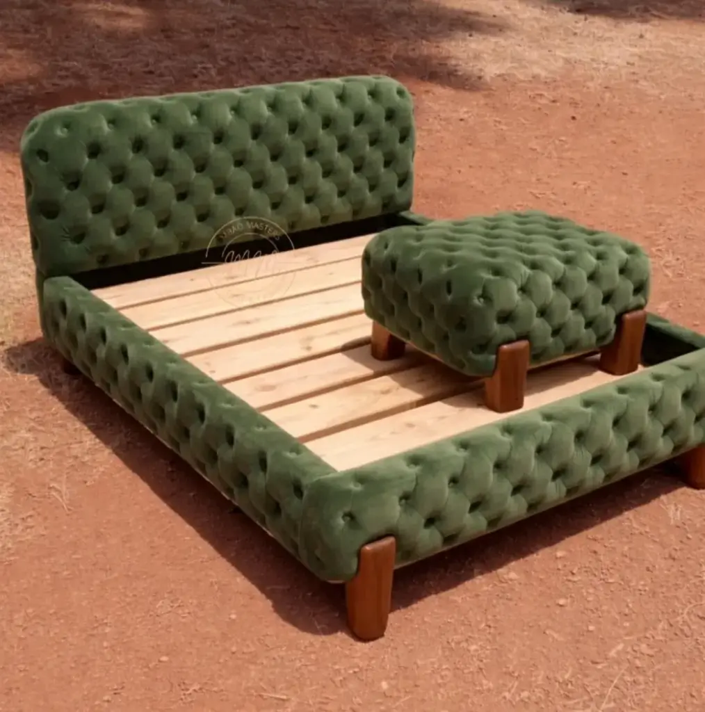 Kijani Dryad Queen Size Bed   + Ottoman 