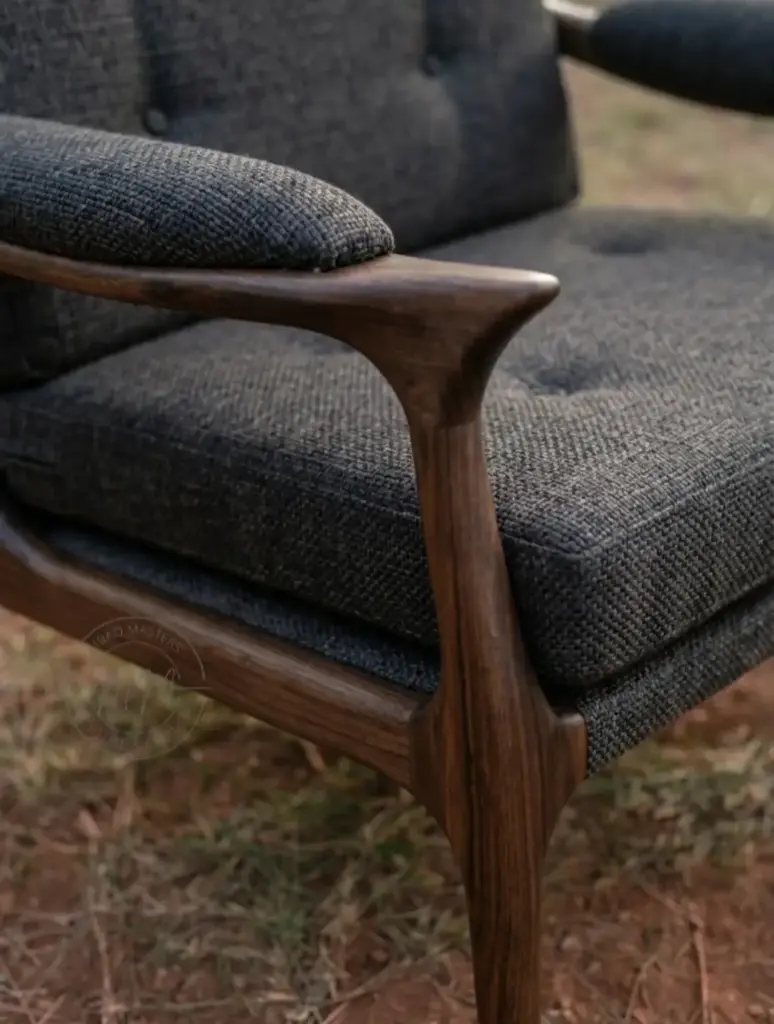 Bawa Silhouette Chair