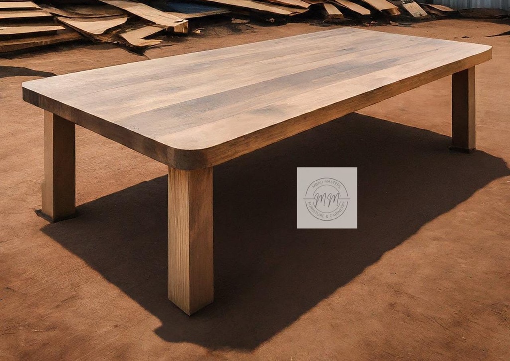 Château Lux Dining Table