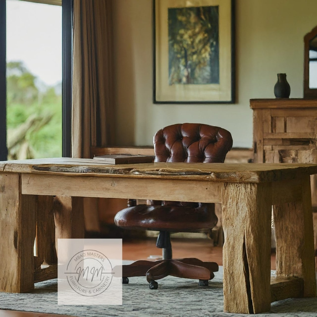 Monarchs' Domain Office Desk