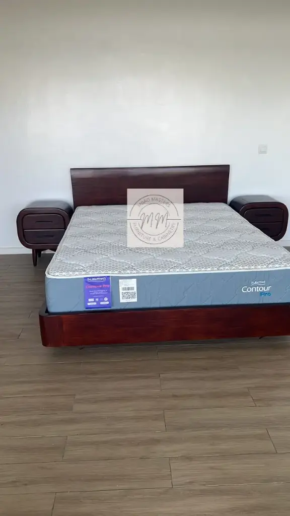Sanaa Queen Bed