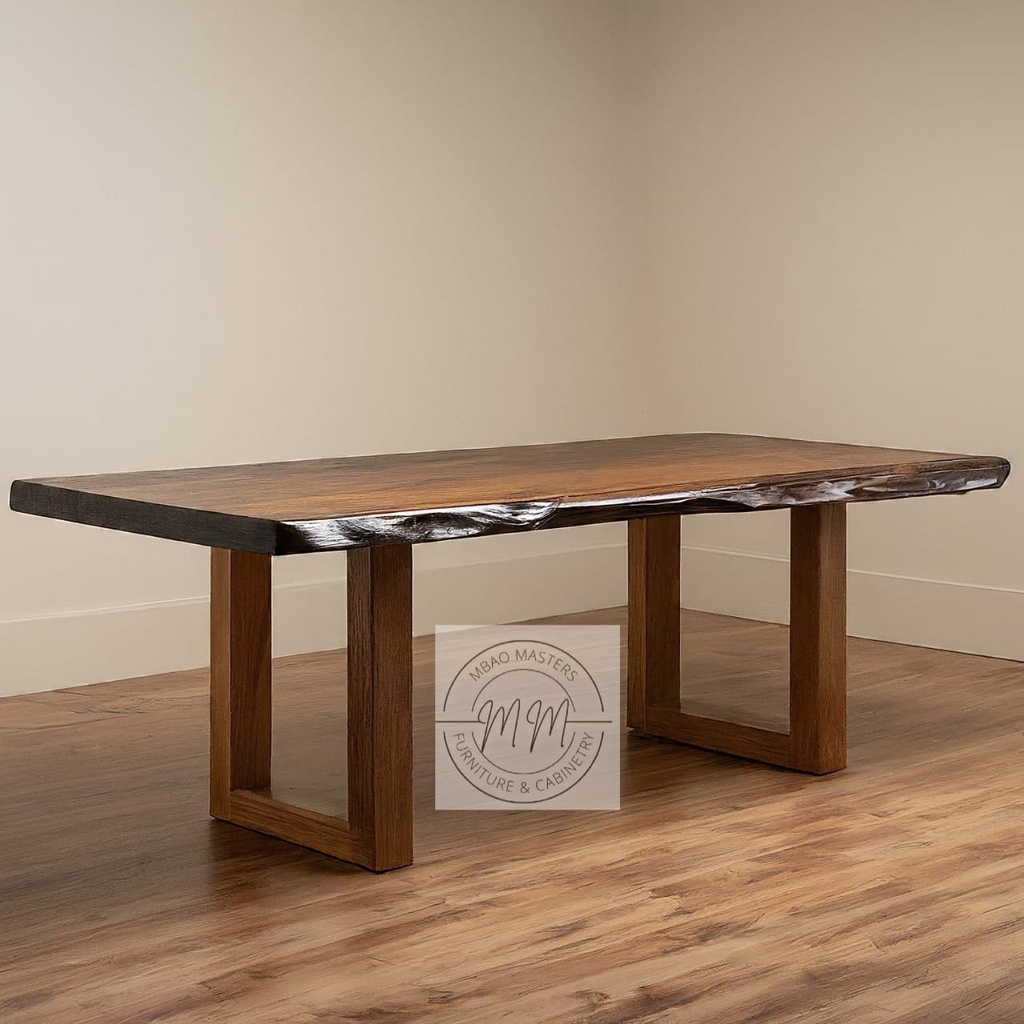 RingletRetreat Dining Table
