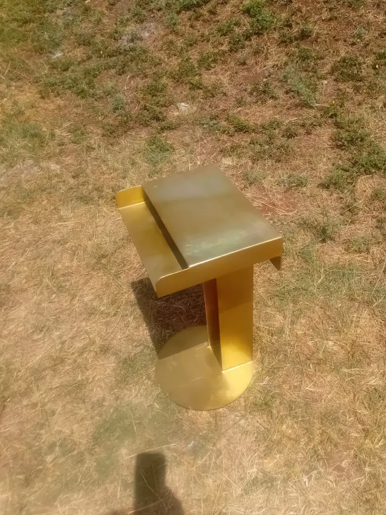 New Tendency Meta Side Table (electroplated)