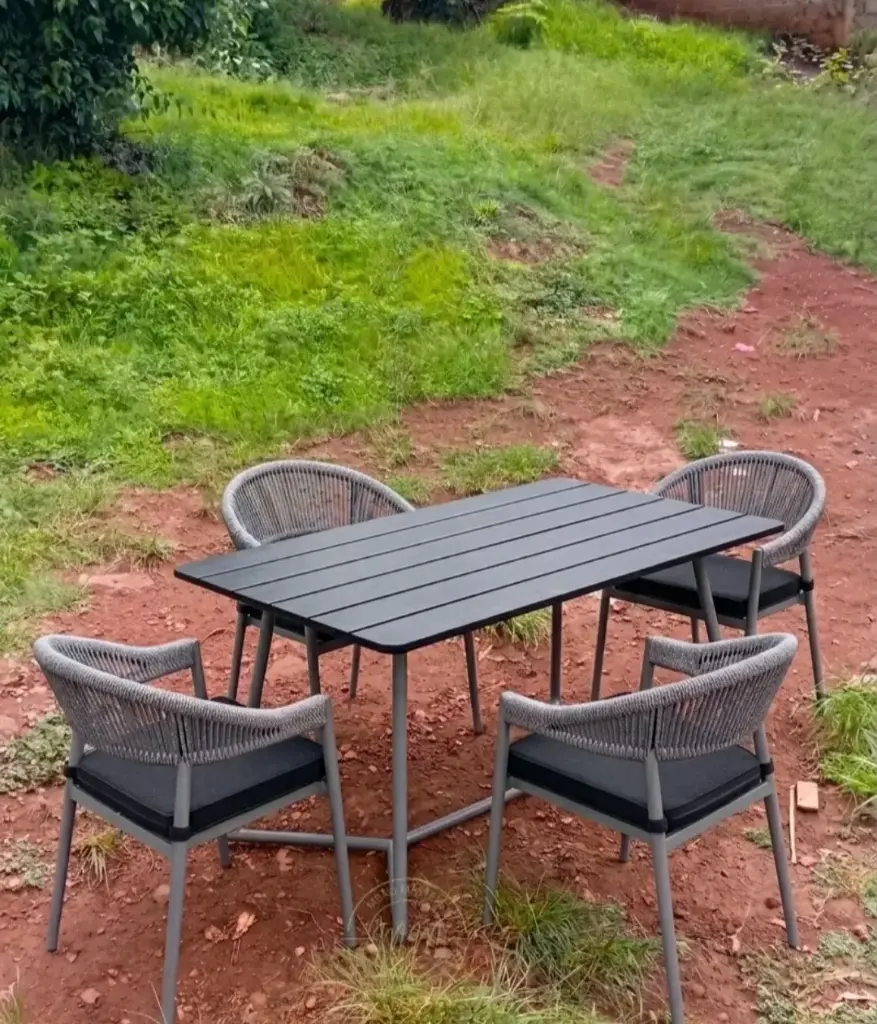 Suka Anchor 4 seater dining set