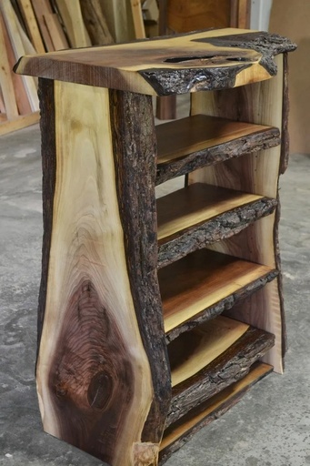 Whispering Woodscape Shoerack