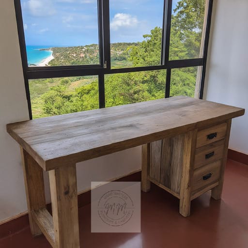 Epiphany Hub Office Desk