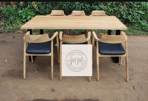 Evermore Woods 6 Seater Dining Set