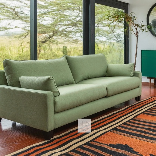  Luxura Lounges Couch