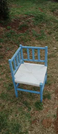 Bobbin corner chair
